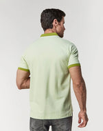 Polo de corte regular para hombre