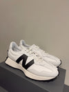 New Balance 327